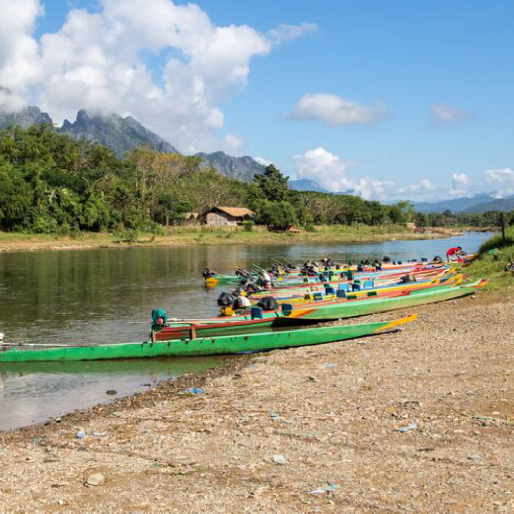 Munnar & Alleppey Backwater Package