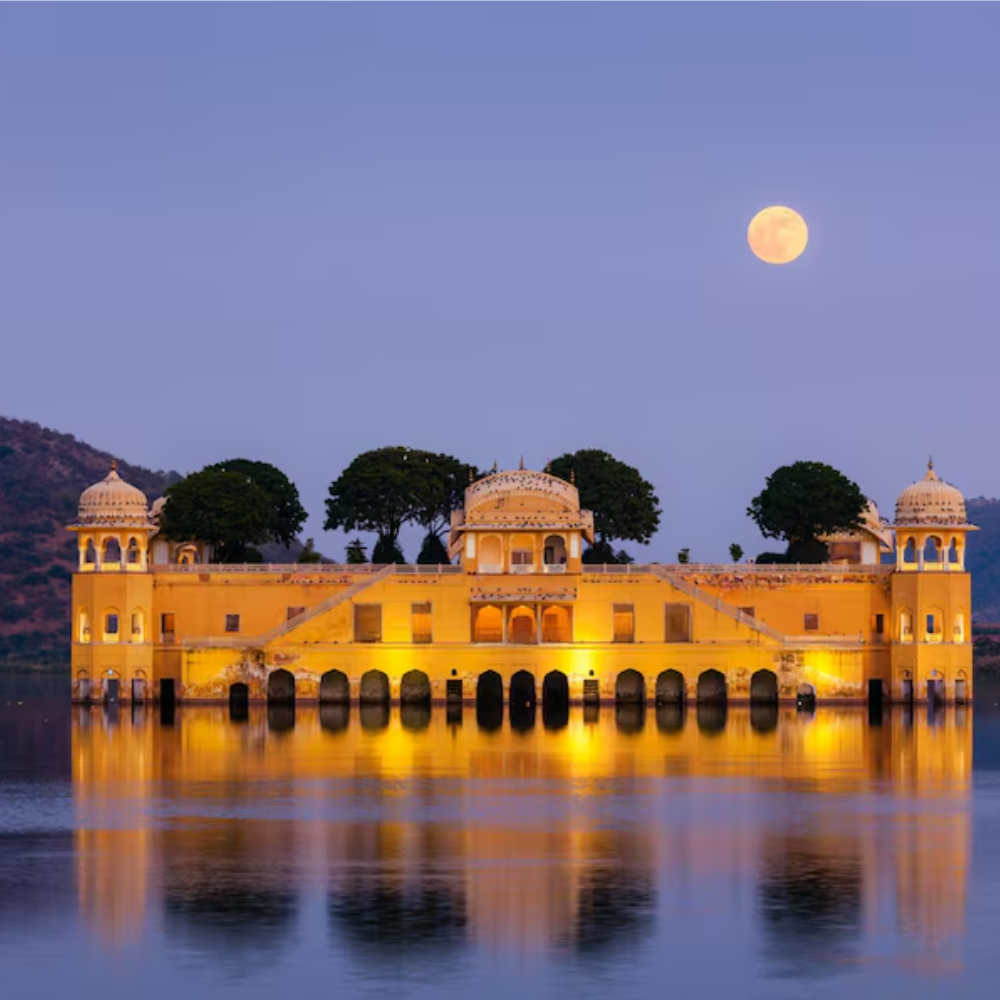 6 Nights 7 Days Golden Triangle Tour India – Explore Delhi, Agra & Jaipur
