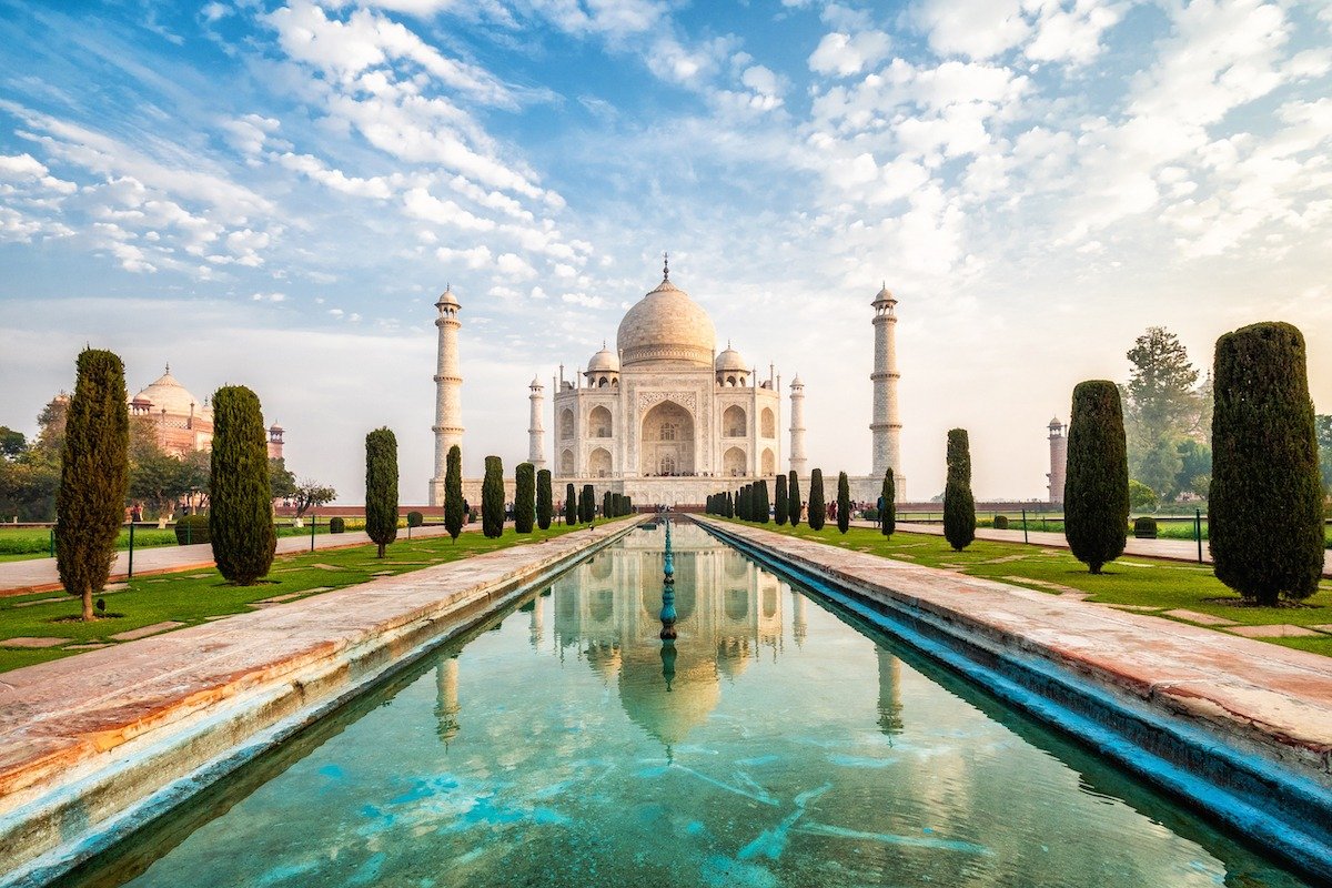 Agra Taj Mahal Tour Packages Italy | 2 Days / 1 Night Agra Tour from Delhi