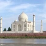 Agra Taj Mahal tour packages for Spanish Travellers